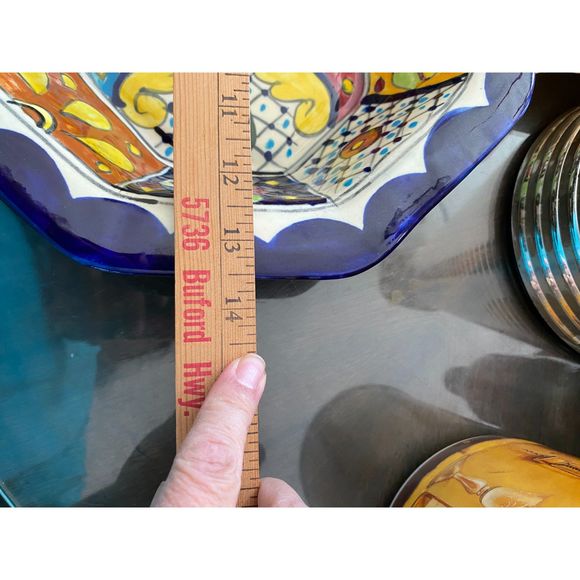 Talavera Rectangular Dish Made in Mexico - Picture 3 of 7